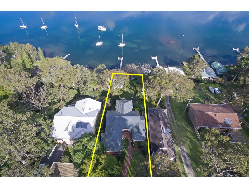 371 Coal Point Road, Coal Point NSW 2283