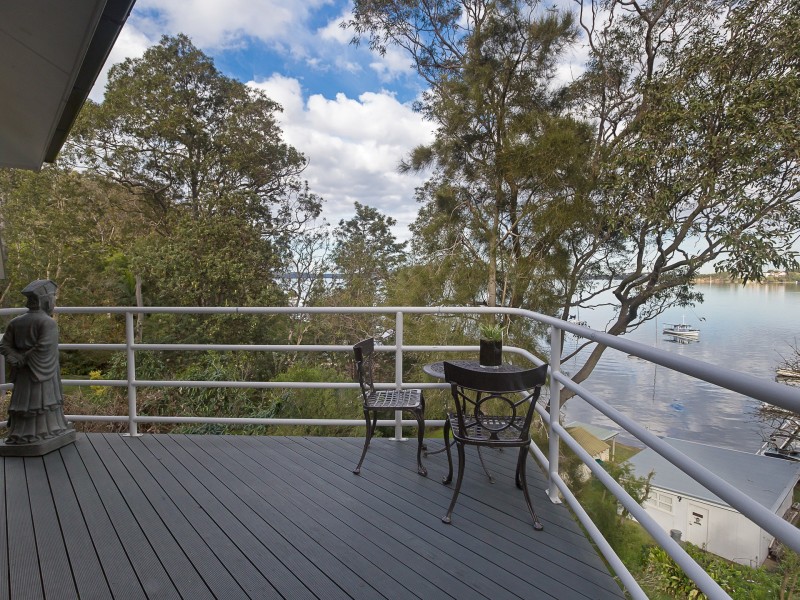 371 Coal Point Road, Coal Point NSW 2283
