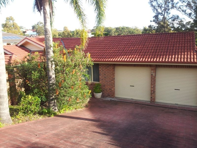 11 Canopus Close, Marmong Point NSW 2284