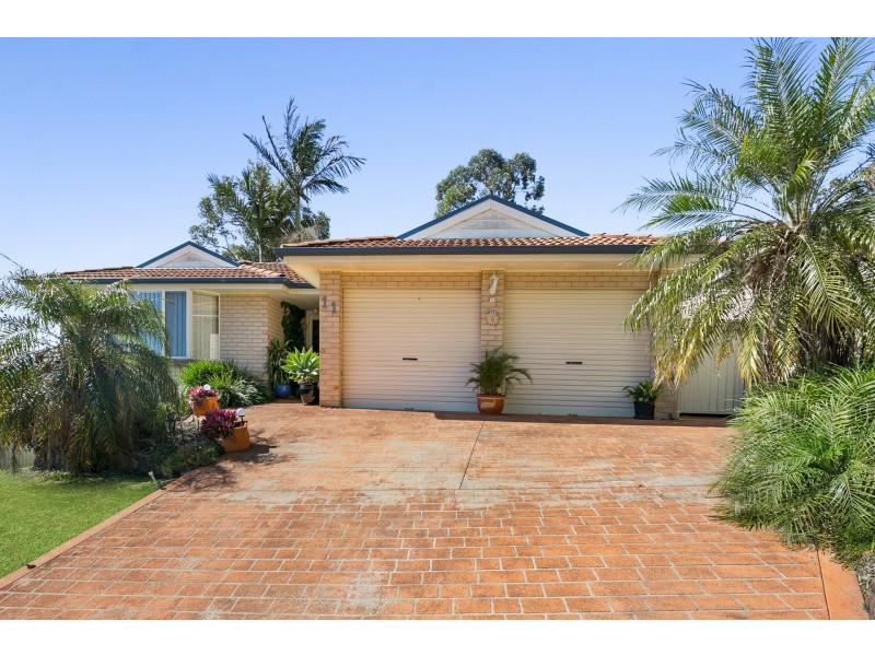 11 Casuarina Close, Toronto NSW 2283