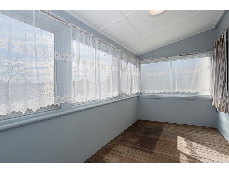 160 The Boulevarde, Toronto NSW 2283