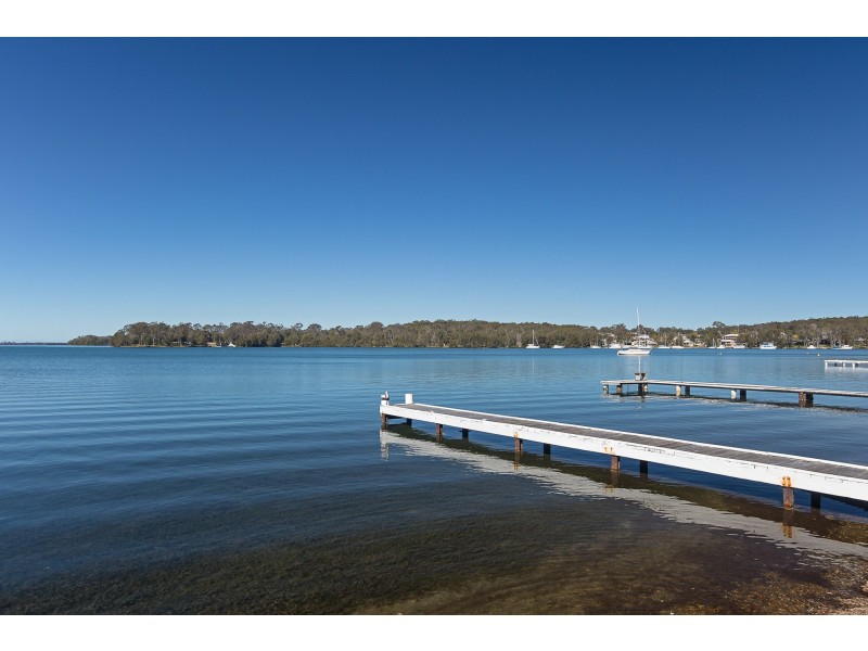 220 Kilaben Road, Kilaben Bay NSW 2283