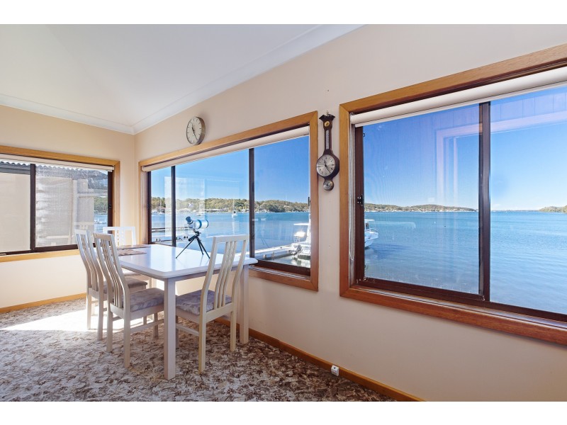 220 Kilaben Road, Kilaben Bay NSW 2283