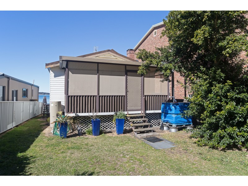 220 Kilaben Road, Kilaben Bay NSW 2283