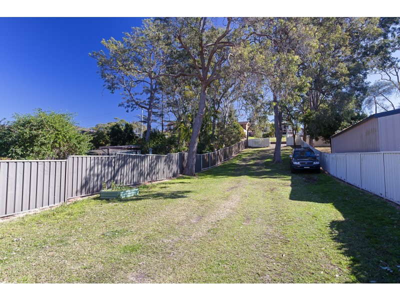 220 Kilaben Road, Kilaben Bay NSW 2283