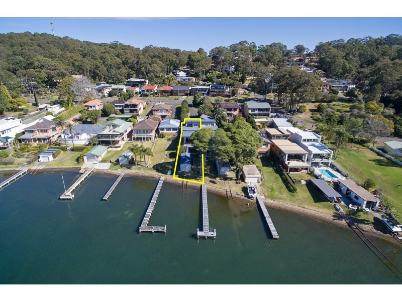 2/8 Skye Point Road, Coal Point NSW 2283