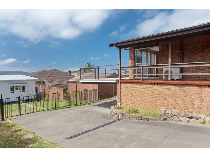 14 Skye Point Road, Coal Point NSW 2283
