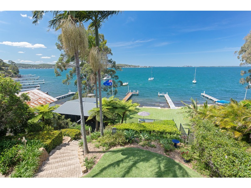 187 Fishing Point Road, Fishing Point NSW 2283