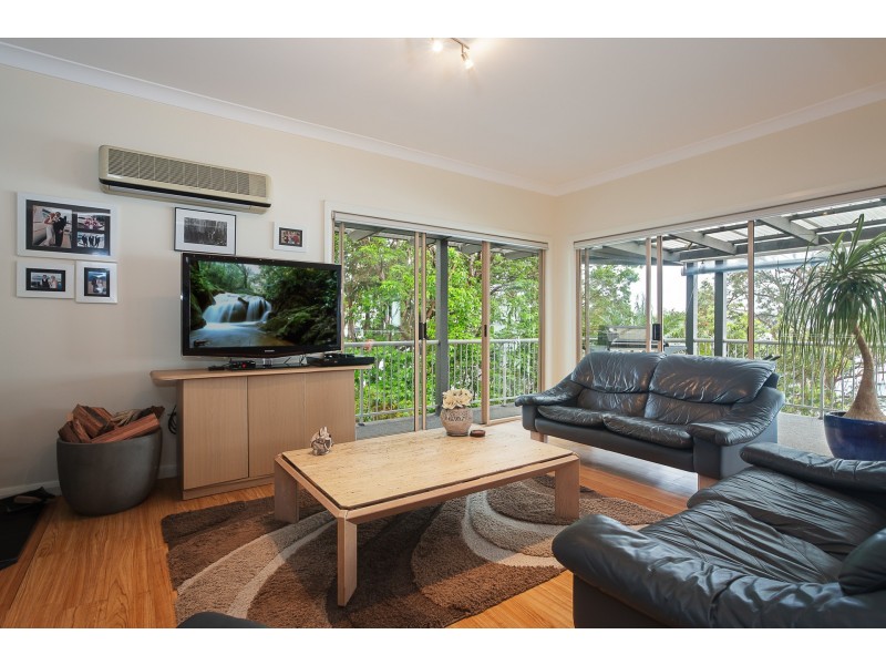 187 Fishing Point Road, Fishing Point NSW 2283
