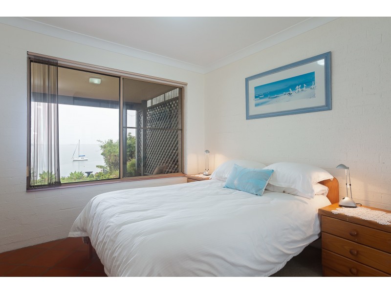 187 Fishing Point Road, Fishing Point NSW 2283