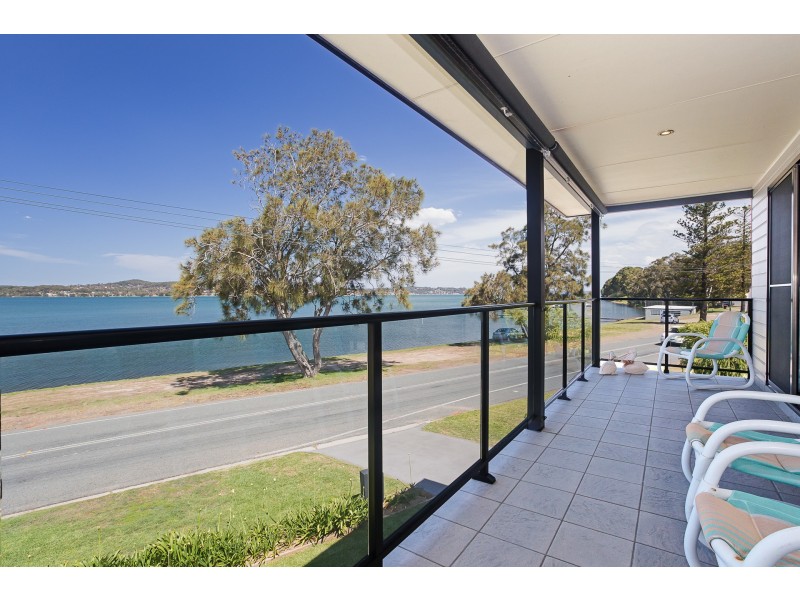 5 George Street, Marmong Point NSW 2284