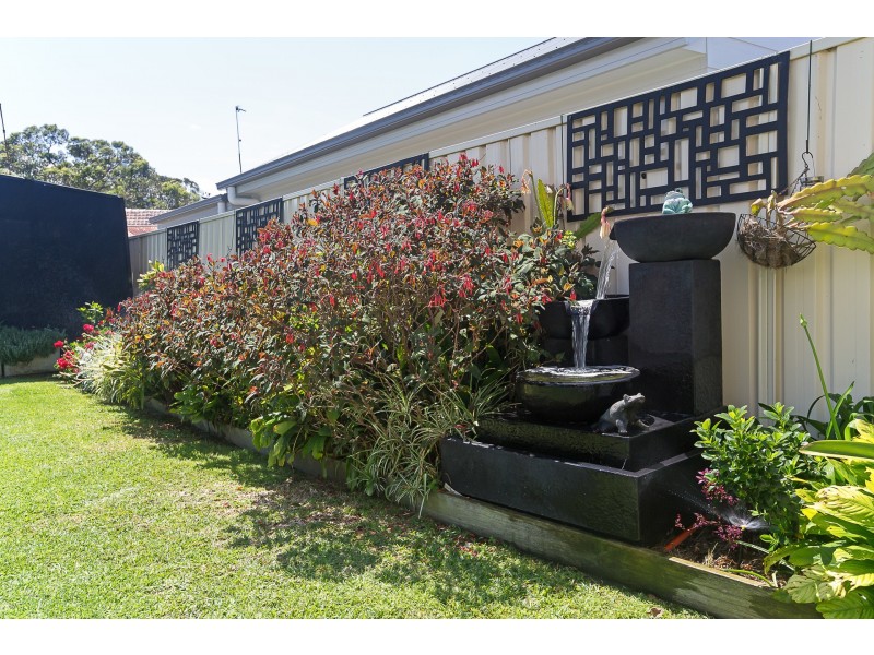 5 George Street, Marmong Point NSW 2284