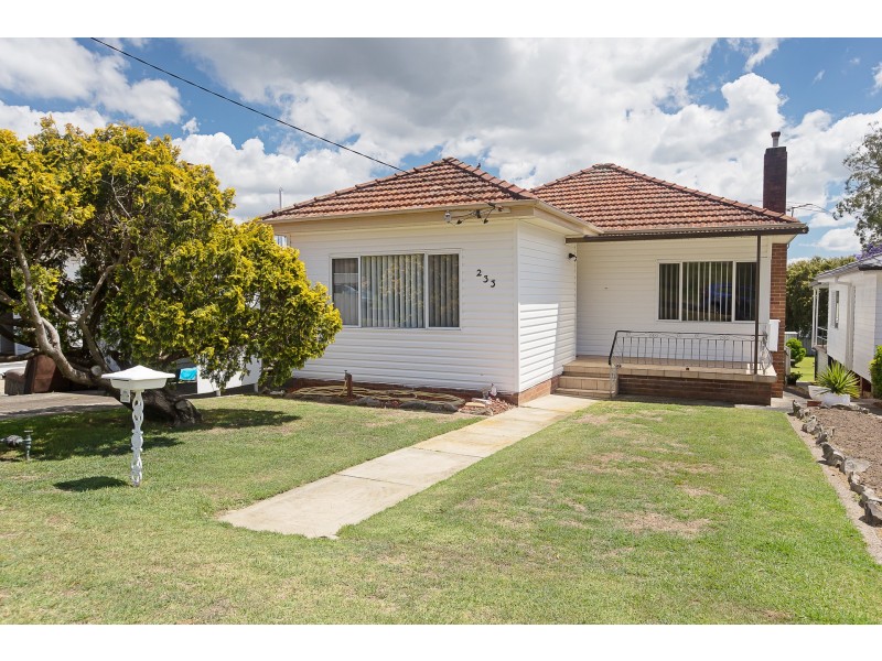 233 Brighton Avenue, Toronto NSW 2283