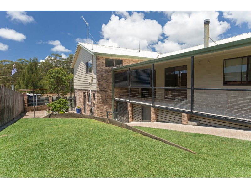 8 Puddy Lane, Awaba NSW 2283