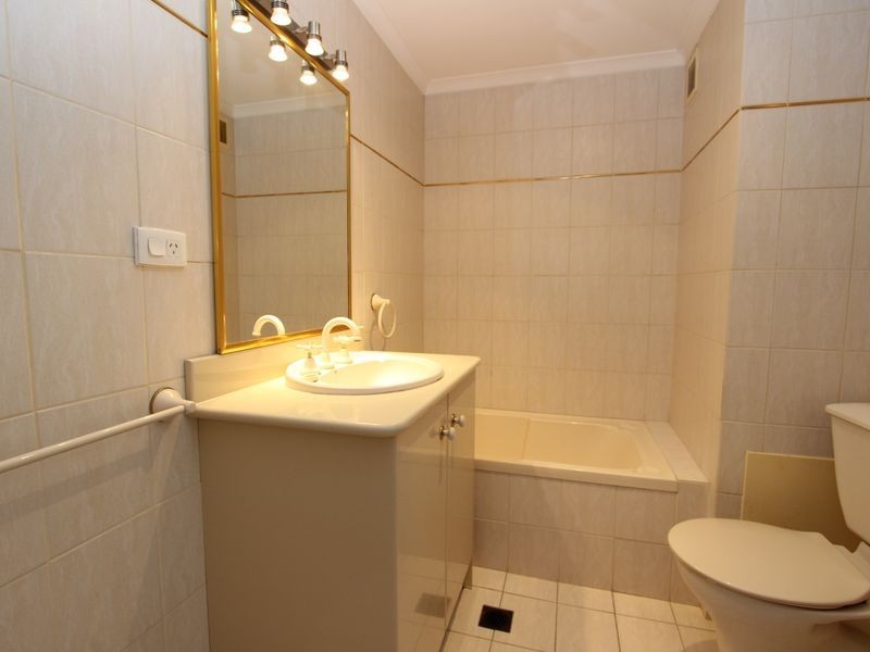 20/90 Brooks Street, Cooks Hill NSW 2300