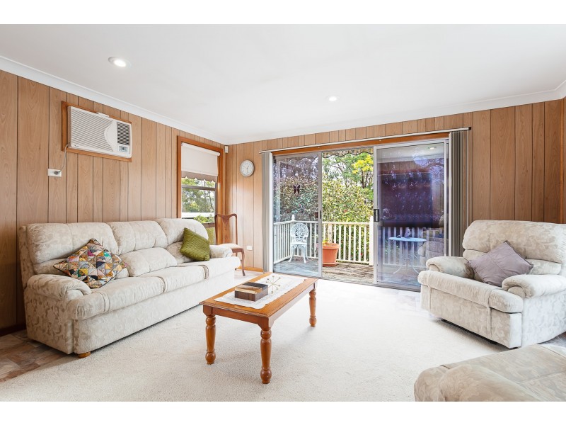 9 Hely Avenue, Fennell Bay NSW 2283