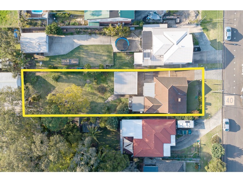 9 Hely Avenue, Fennell Bay NSW 2283