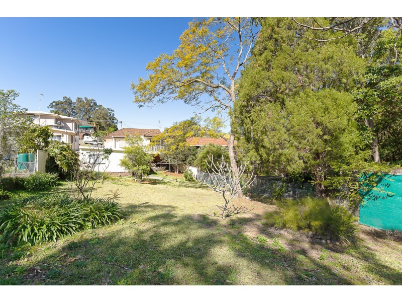 9 Hely Avenue, Fennell Bay NSW 2283