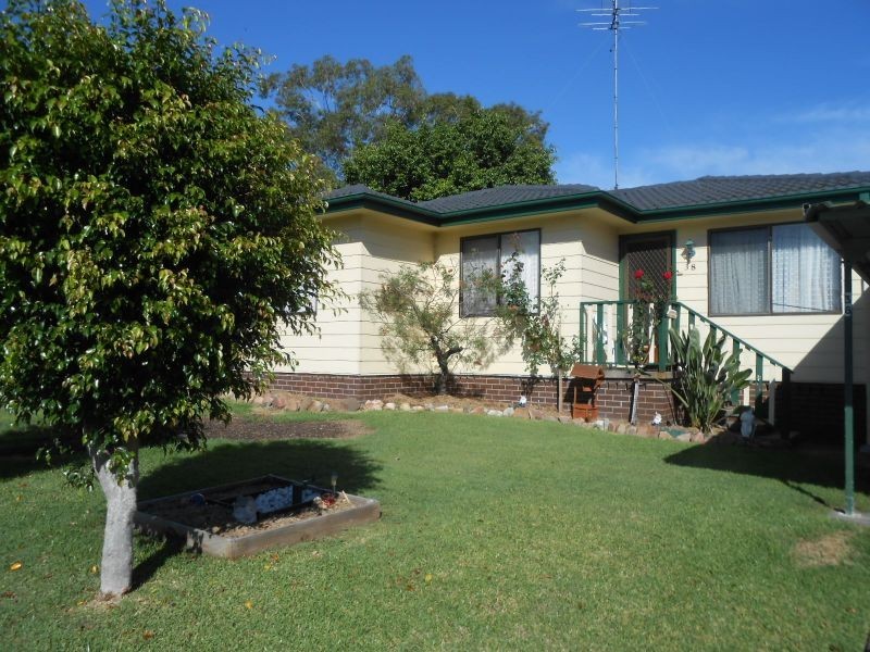 38 Matfen Close, Maryland NSW 2287