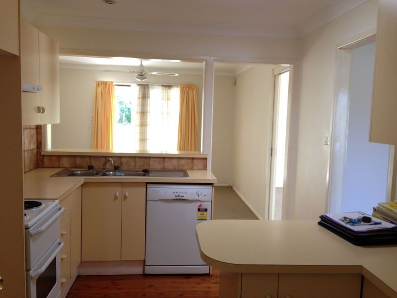 38 Matfen Close, Maryland NSW 2287