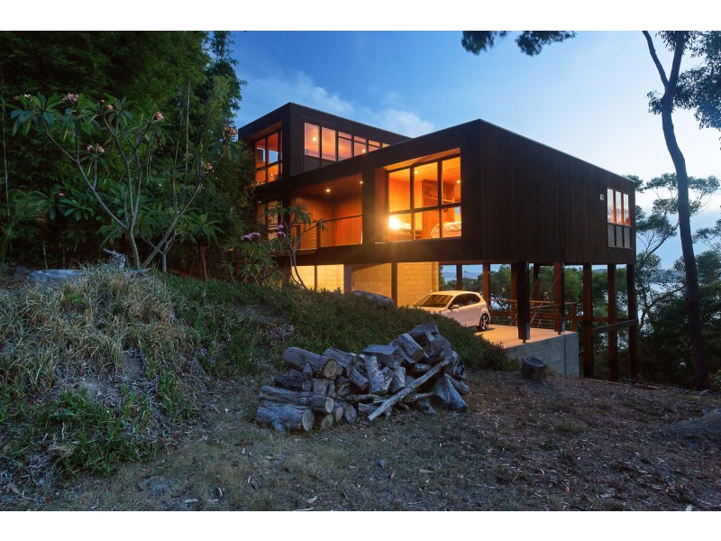 34 Crescent Road, Wangi Wangi NSW 2267