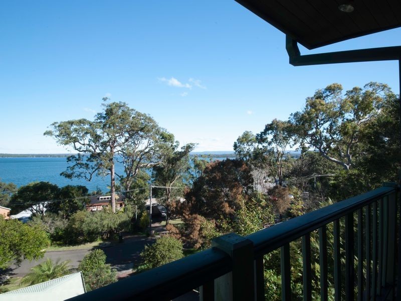 93 Lakeview Road, Wangi Wangi NSW 2267