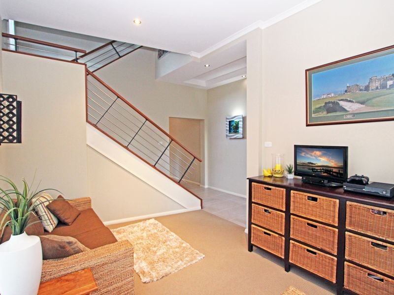 168 Coal Point Road, Coal Point NSW 2283