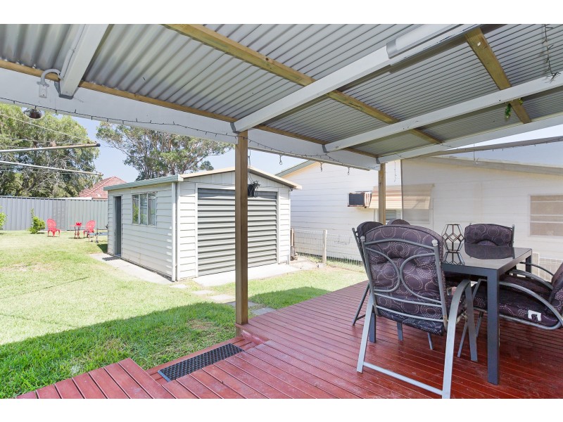 38 Sixth Street, Boolaroo NSW 2284
