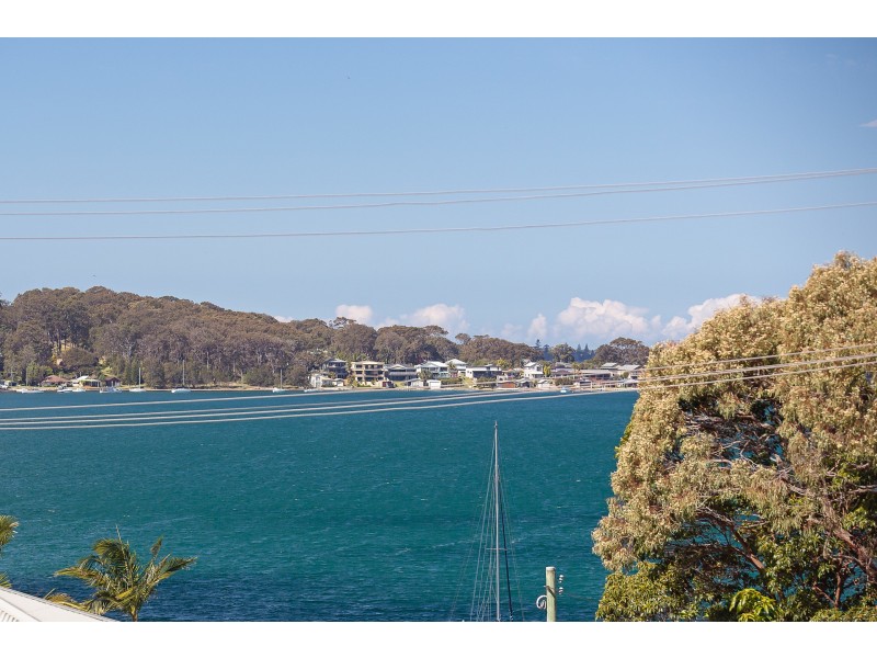 72 Fishing Point Road, Fishing Point NSW 2283