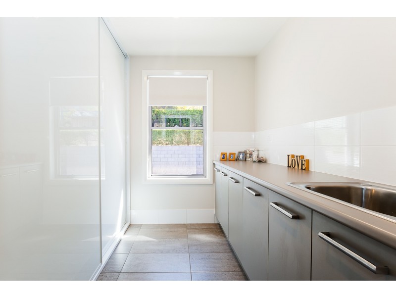 72 Fishing Point Road, Fishing Point NSW 2283