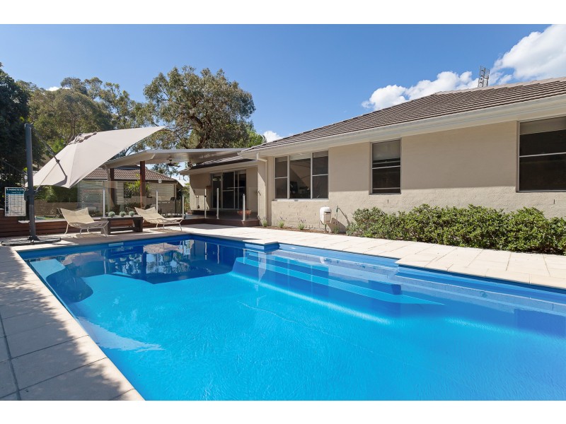 72 Fishing Point Road, Fishing Point NSW 2283