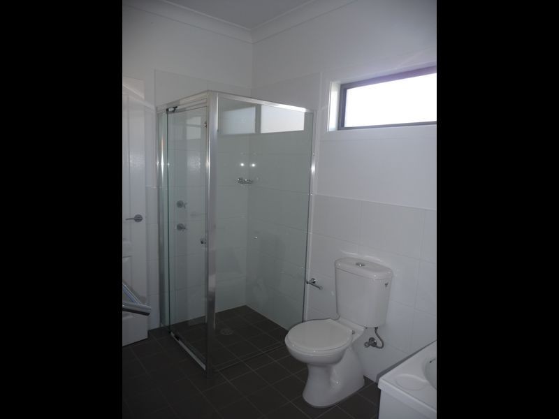 3/8 Bayview Street, Warners Bay NSW 2282