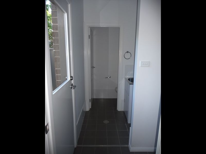 3/8 Bayview Street, Warners Bay NSW 2282