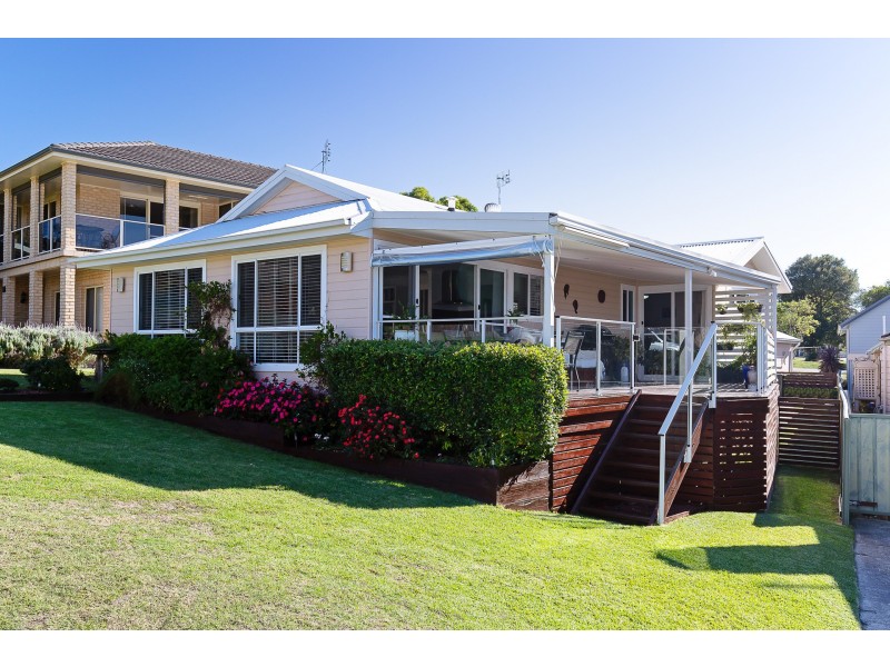 9 The Circlet, Rathmines NSW 2283