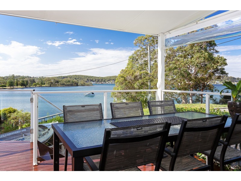 9 The Circlet, Rathmines NSW 2283