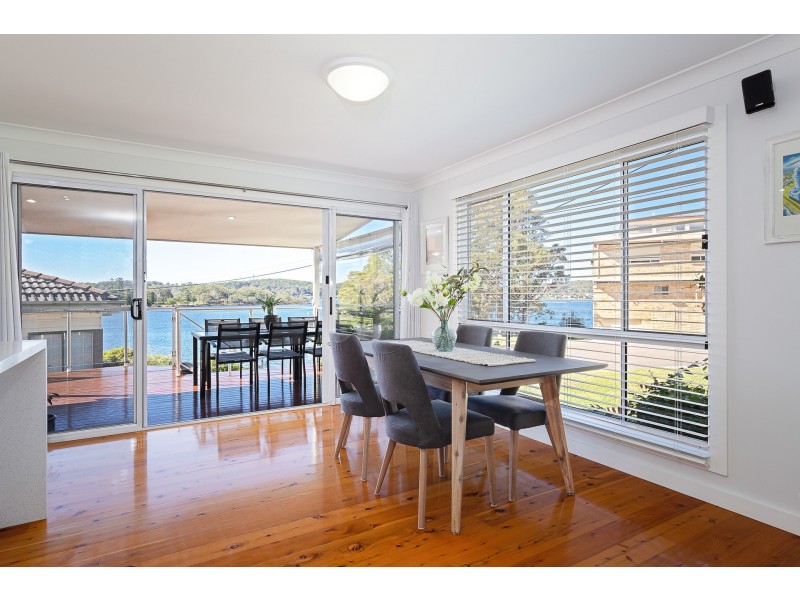 9 The Circlet, Rathmines NSW 2283