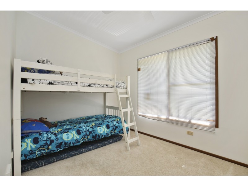 11 Spinnaker Ridge Way, Belmont NSW 2280