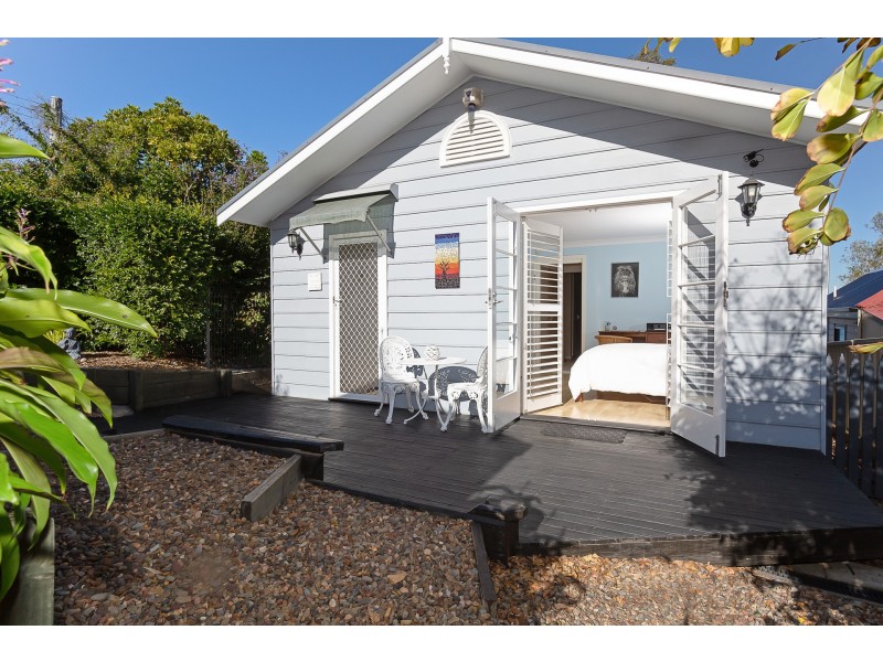 51 Bay Road, Bolton Point NSW 2283