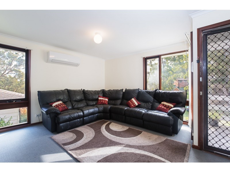 8 Korekoba Place, Bolton Point NSW 2283