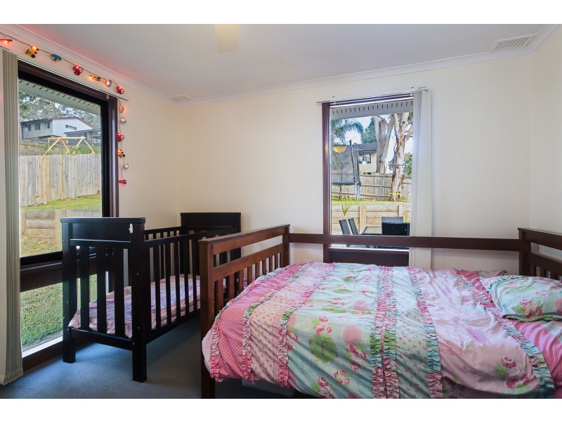 8 Korekoba Place, Bolton Point NSW 2283