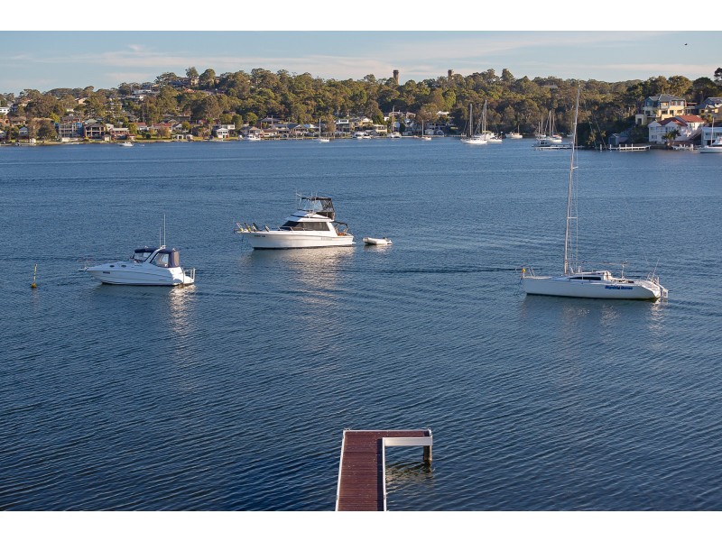 136 Sealand Road, Fishing Point NSW 2283