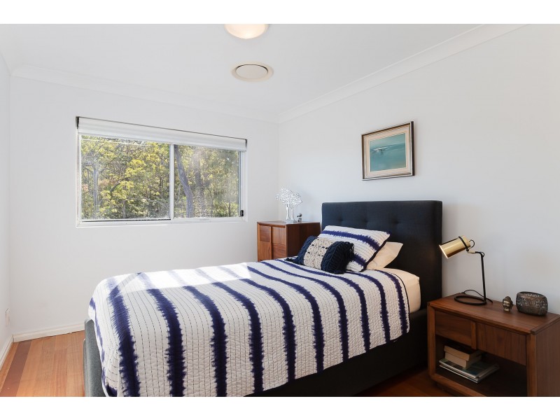 17 Coal Point Road, Coal Point NSW 2283