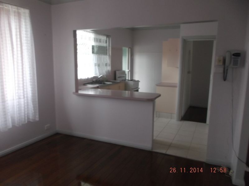 3 Bay Road, Fennell Bay NSW 2283