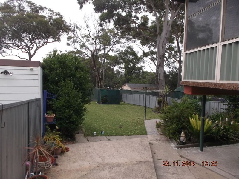 3 Bay Road, Fennell Bay NSW 2283