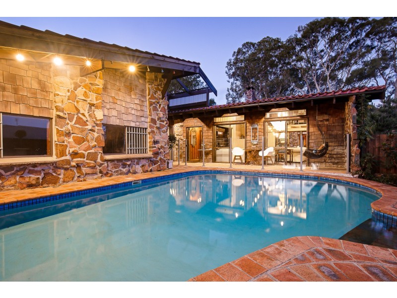 12 South Street, Kilaben Bay NSW 2283