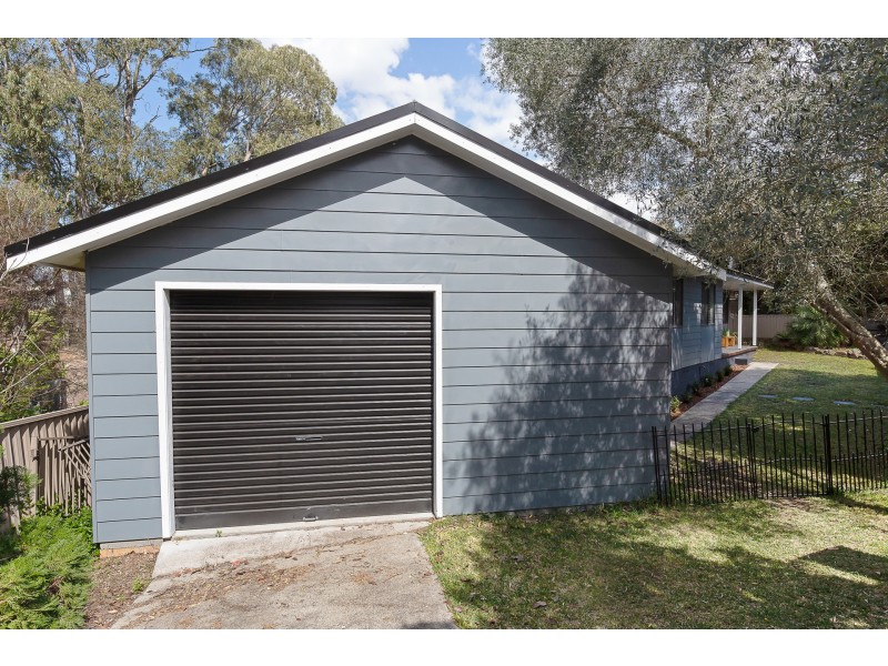 6 Quarry Road, Teralba NSW 2284