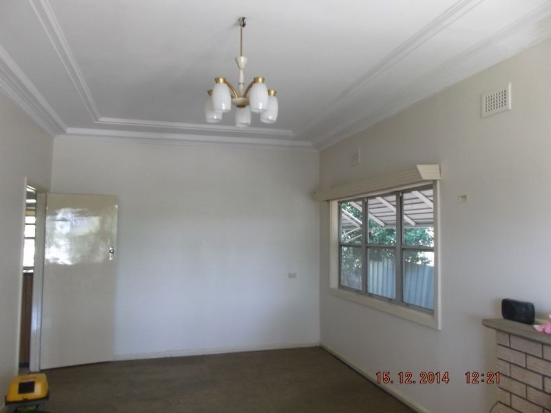 122 The Boulevarde, Toronto NSW 2283