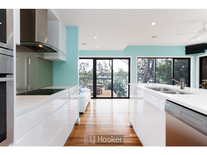 13a Coal Point Road, Coal Point NSW 2283