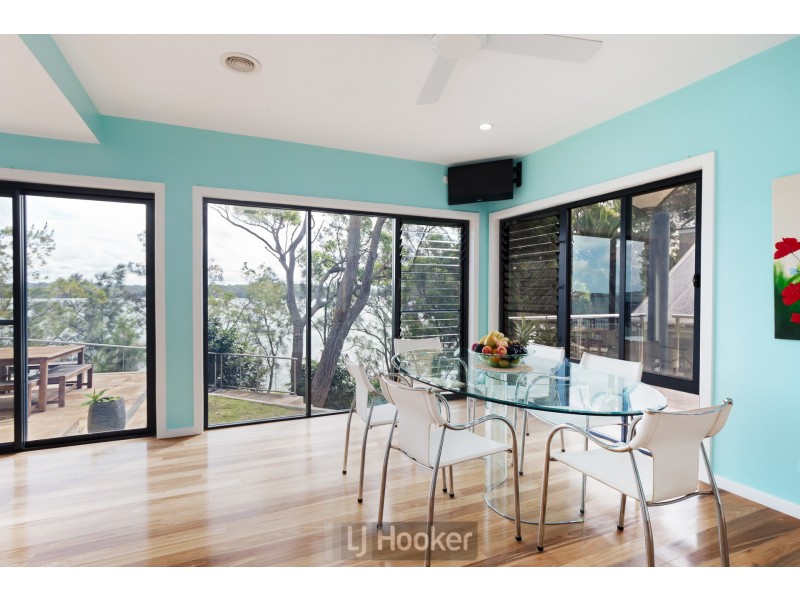 13a Coal Point Road, Coal Point NSW 2283