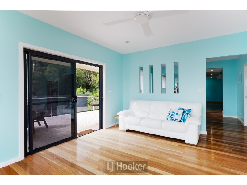 13a Coal Point Road, Coal Point NSW 2283